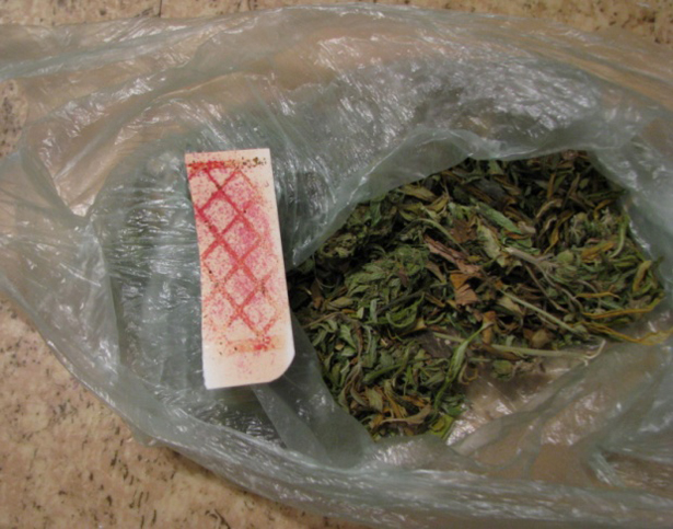 21- годишен самоковец беше задържан с наркотици пред дома му в квартал „Възраждане”