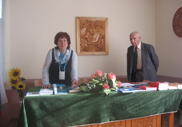 Среща с Никола Гигов и Елена Хайтова – възродители на духа и гордостта български