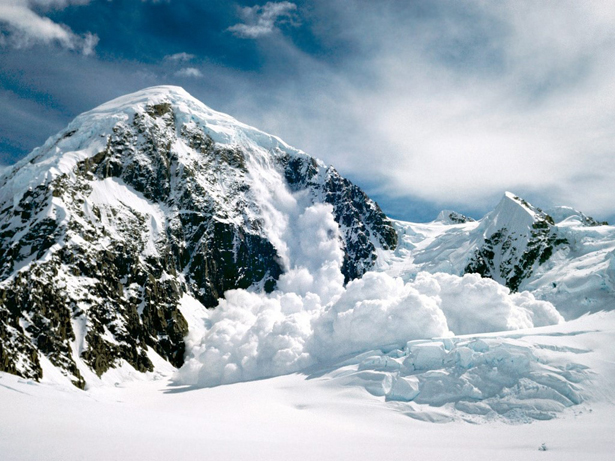 От Планинска спасителна служба предупреждават: Опасността от лавини расте!