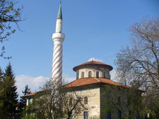 Турция няма право да претендира за джамиите