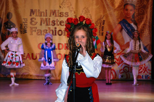 Вълшебната принцеса София Стоянова пред БНТ 2: След Москва имам много нови приятели, с които поддържам контакти във Фейсбук