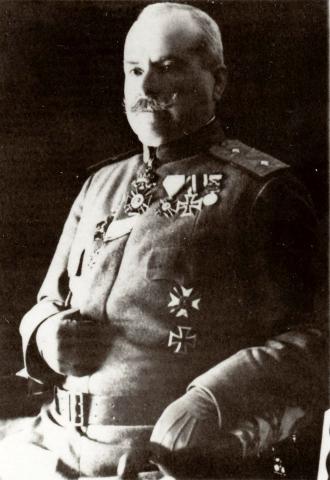 Читателите ни питат: Знаем ли кой е генерал Тодор Кантарджиев и защо самоковци го забравиха?