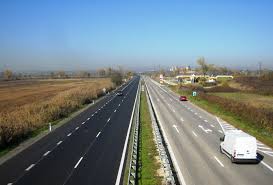 Държавното дружество „Автомагистрали“ си взе „Главболгарстрой“ и „ПСТ груп“ ЕАД за изграждане на 134 км. от магистрала „Хемус“ за 1,35 млрд. лв.