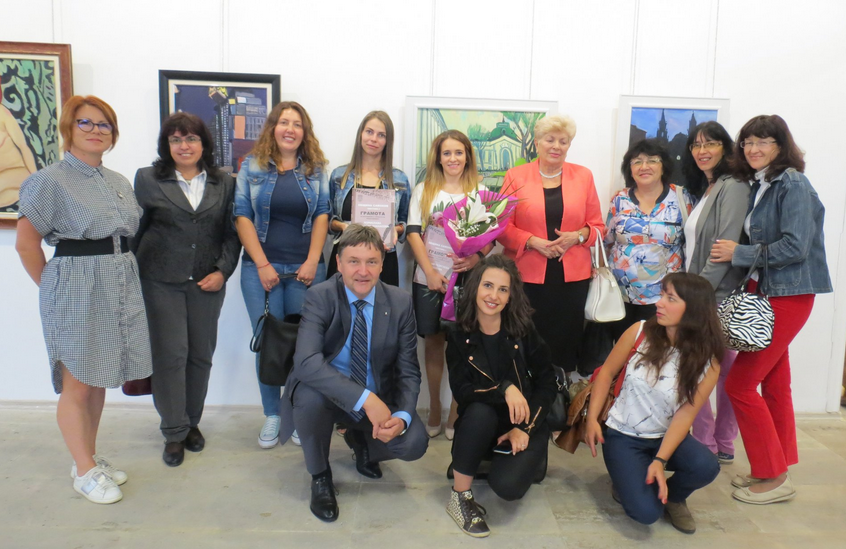 По случай Международния ден на учителя, община Самоков връчи наградите Учител на годината