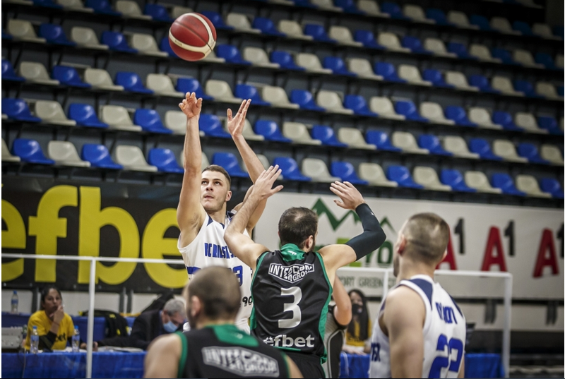 Баскетболният Рилски спортист отвя Черно море Тича с 96-45