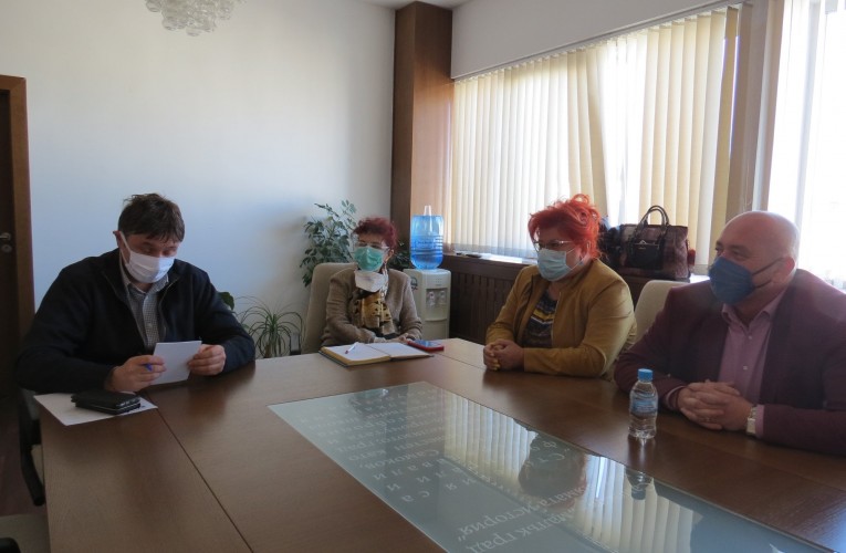 Отмениха честванията на Поклади и Тодоровден в община Самоков по решение на местния Кризисен щаб. Шест новозаразени за 24 часа