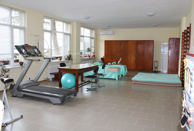 Обновиха отделението по физиотерапия на МБАЛ-Самоков