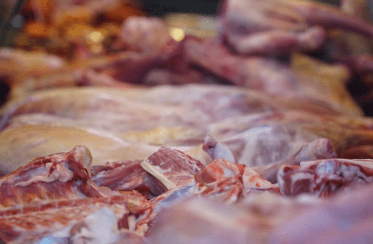 40 кг. месо и 200 къса цигари иззеха от нерегламентиран търговски обект в Самоков