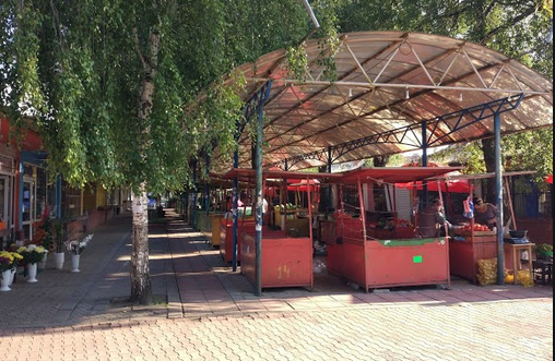 НАП състави 5 акта на търговци на пазара в Самоков – нямат касови апарати и не издават бележки