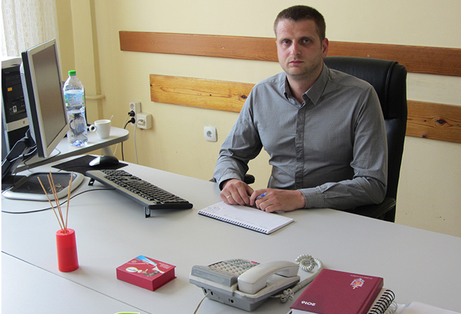 На горещия шефски стол на Полицията в Самоков отново седна Филип Благоев
