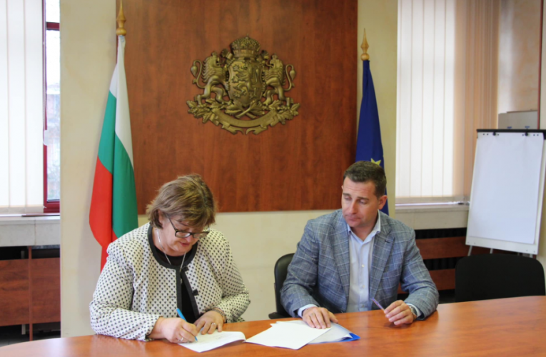 Община Самоков сключи договор за финансиране с МРРБ за благоустройство и модернизация на стадион „Искър“