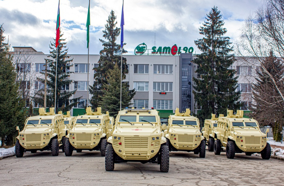 11 бронирани автомобили, произведени в „Самел 90“ – Самоков, бяха доставени на Германия